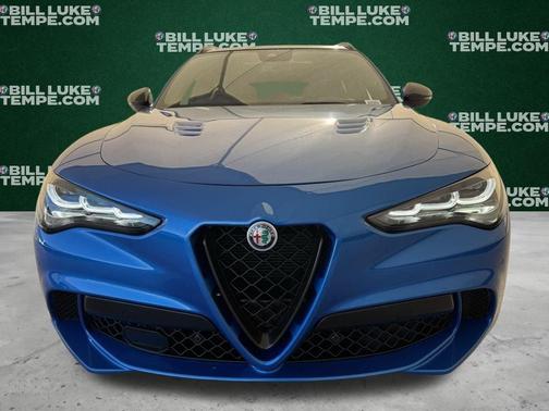 2024 Alfa Romeo Stelvio Quadrifoglio