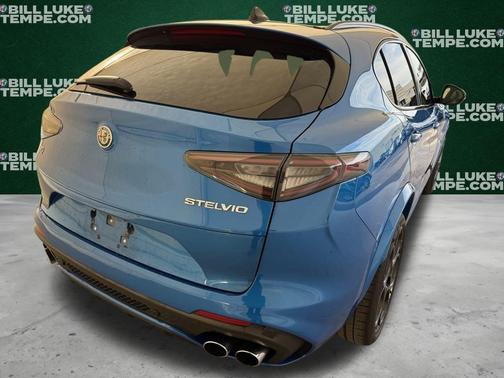 2024 Alfa Romeo Stelvio Quadrifoglio