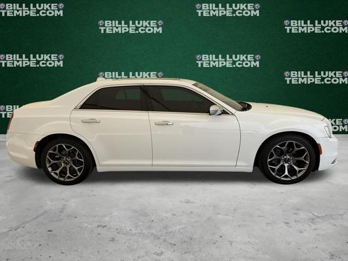 Bright White Clearcoat 2019 Chrysler 300 Limited