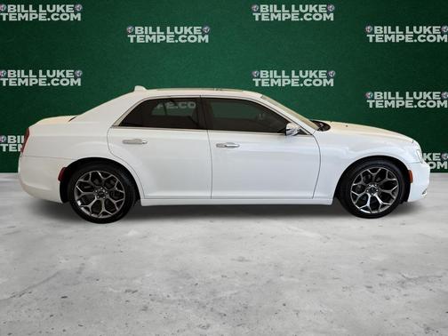 Bright White Clearcoat 2019 Chrysler 300 Limited