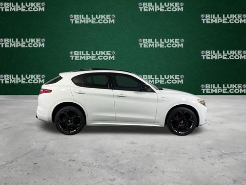 2023 Alfa Romeo Stelvio Veloce