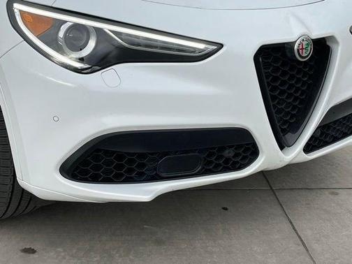 2023 Alfa Romeo Stelvio Veloce