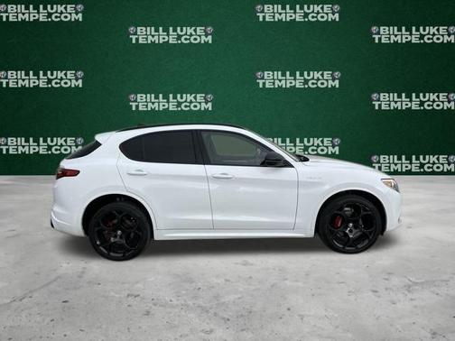 2023 Alfa Romeo Stelvio Veloce