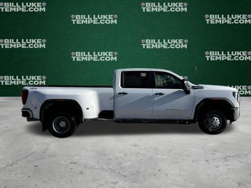 2024 GMC Sierra 3500 Pro