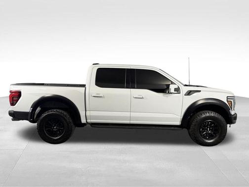 Oxford White 2024 Ford F-150 Raptor