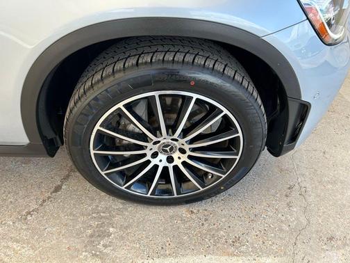 2022 Mercedes-Benz GLC 300 Base