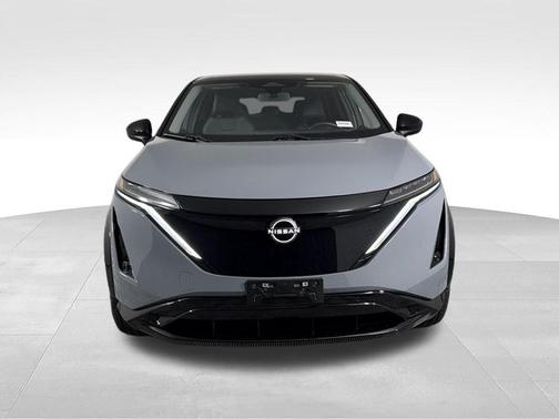 2t Gry Blk Roof 2024 Nissan ARIYA ENGAGE