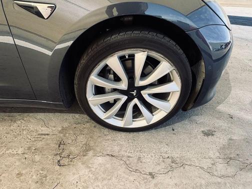 2018 Tesla Model 3 Mid Range