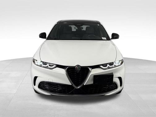 Alfa White 2024 Alfa Romeo Tonale Ti