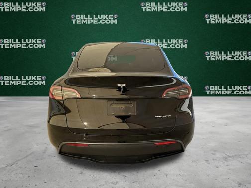 2025 Tesla Model Y Long Range