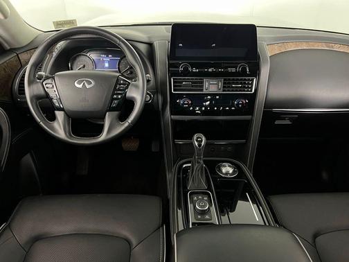 2024 INFINITI QX80 PREMIUM SELECT