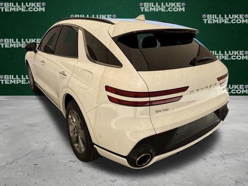 Uyuni White 2022 Genesis GV70 3.5T Sport