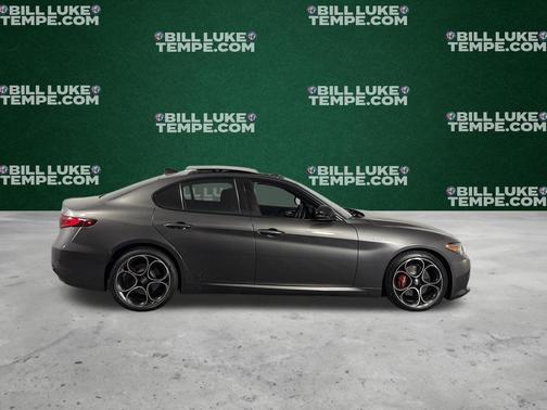 2023 Alfa Romeo Giulia Veloce