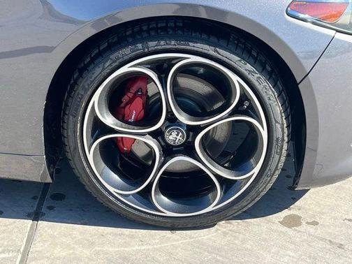 2023 Alfa Romeo Giulia Veloce