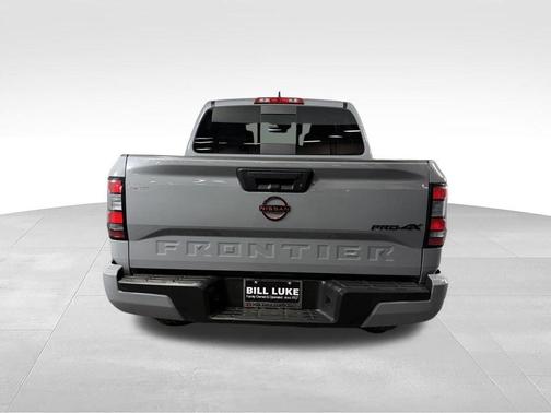 Boulder Gray Metallic 2024 Nissan Frontier PRO-4X