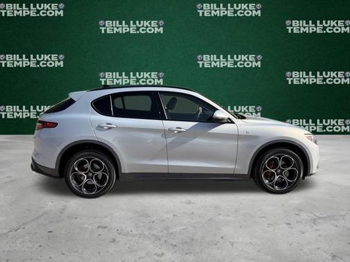 2023 Alfa Romeo Stelvio Ti