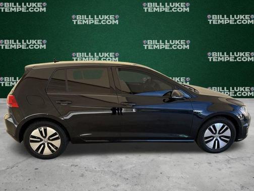 2016 Volkswagen e-Golf SE