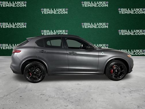 2023 Alfa Romeo Stelvio Quadrifoglio
