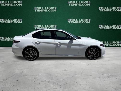 Milano 2025 Alfa Romeo Giulia