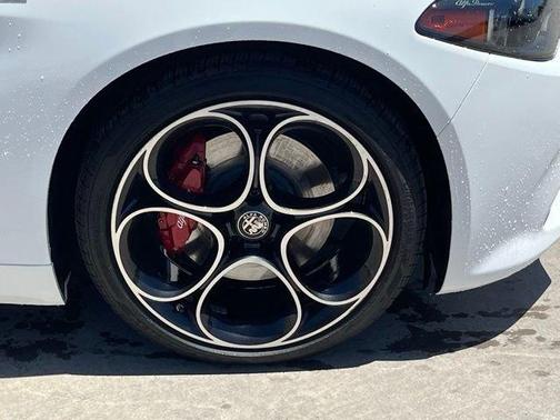 Milano 2025 Alfa Romeo Giulia