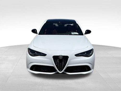 Milano 2025 Alfa Romeo Giulia