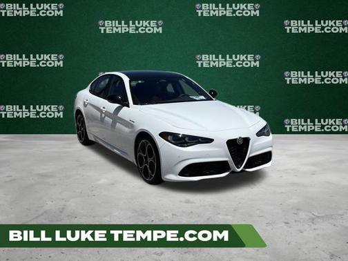 Milano 2025 Alfa Romeo Giulia