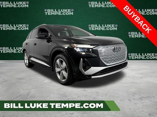 Mythos Black Metallic 2024 Audi Q4 e-tron 55 quattro Premium