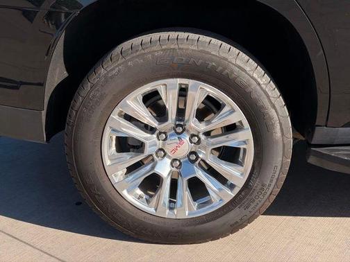 Onyx Black 2025 GMC Yukon Denali