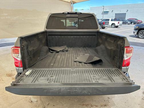 2021 Nissan Titan S