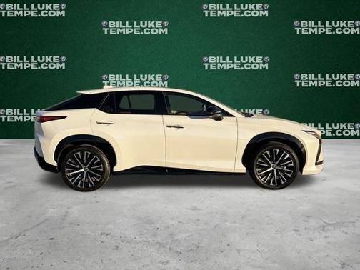 2023 Lexus RZ 450e Luxury