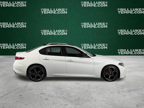 2023 Alfa Romeo Giulia Veloce