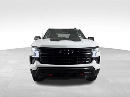 Summit White 2025 Chevrolet Silverado 1500 LT Trail Boss