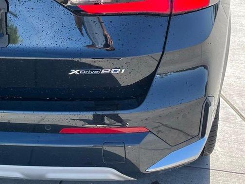 Black Sapphire Metallic 2024 BMW X1 xDrive28i