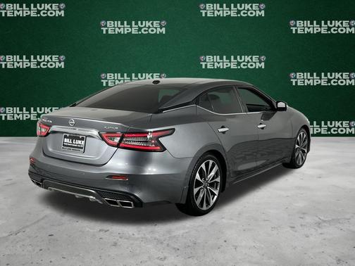 2023 Nissan Maxima Platinum