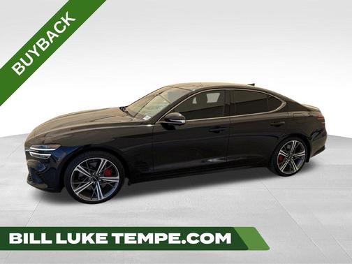Vik Black 2025 Genesis G70 3.3T Sport Advanced