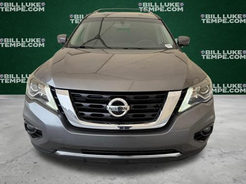 Gun Metallic 2017 Nissan Pathfinder SL