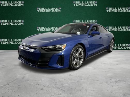 2024 Audi e-tron GT Premium Plus