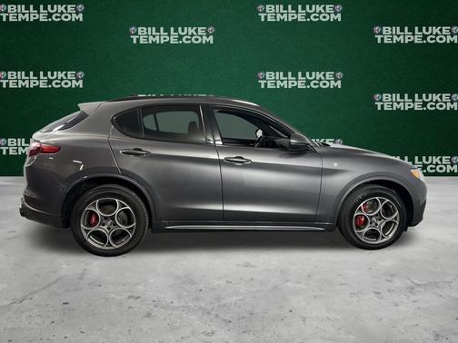 2022 Alfa Romeo Stelvio Ti