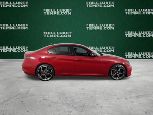 2024 Alfa Romeo Giulia Veloce