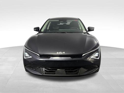 Metal 2025 Kia EV6 Light