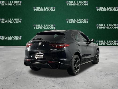 2022 Alfa Romeo Stelvio Veloce