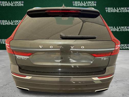 Pine Gray Metallic 2021 Volvo XC60 T5 Inscription
