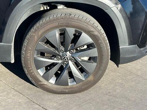 2024 Volkswagen Taos 1.5T S