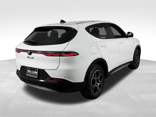 Alfa White 2024 Alfa Romeo Tonale Ti