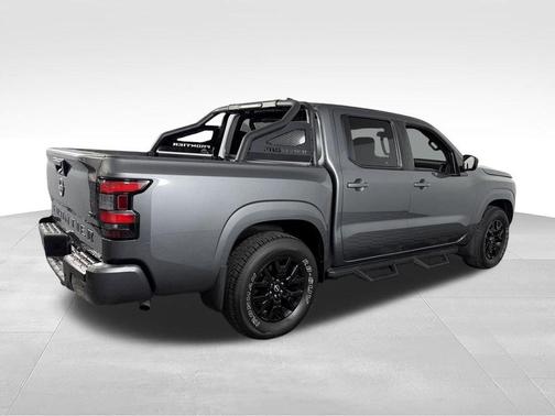 Gun Metallic 2023 Nissan Frontier SV