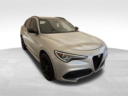 Silverstone Gray Metallic 2021 Alfa Romeo Stelvio Ti Sport