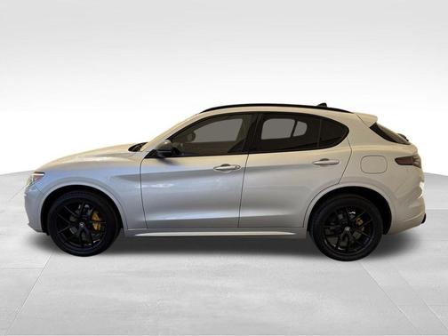 Silverstone Gray Metallic 2021 Alfa Romeo Stelvio Ti Sport