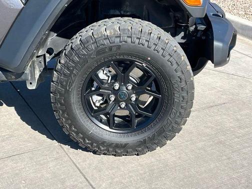 Granite Crystal Clearcoat Metallic 2025 Jeep Wrangler 4xe Sport
