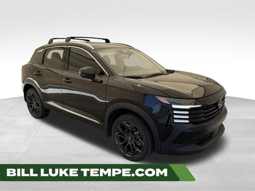 Super Black 2025 Nissan Kicks SR