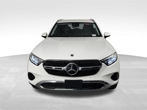 Polar White 2024 Mercedes-Benz GLC 300 Base